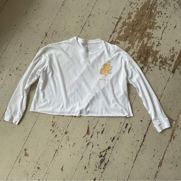 Zuni Sportswear Cropped Floral Good Vibes Only T-Shirt Tee - Picture 4 of 12